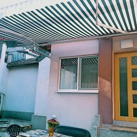 Нouse With Cute Little Yard Διαμέρισμα Φιλιππούπολη Εξωτερικό φωτογραφία